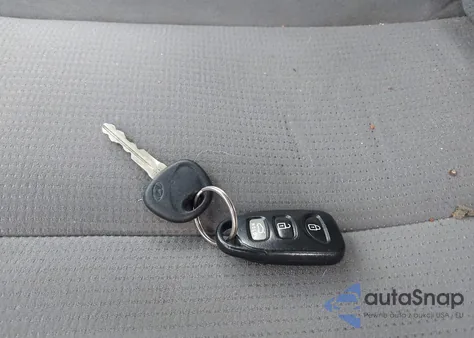 2009 Hyundai Sonata Gls from USA, damaged, VIN 5NPET46C49H507098